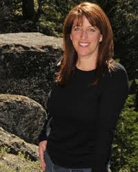 Jill Shalvis - headshot.jpg